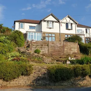 Alma Cliffe Homestay