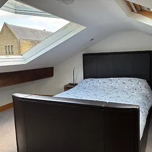 Bonsalls Apartment